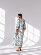 Load image into Gallery viewer, The Bobbi dress
