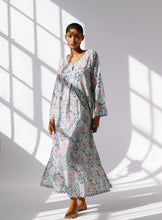 Load image into Gallery viewer, Cotton patch Kaftan
