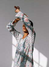 Load image into Gallery viewer, Cotton patch Kaftan
